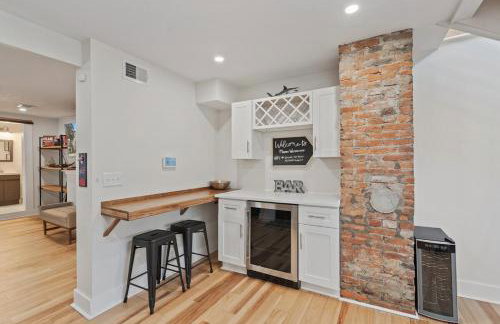 3BR Stylish Retreat, Minutes from Downtown Pittsburgh, Free 3-Car Parking - Foto 45