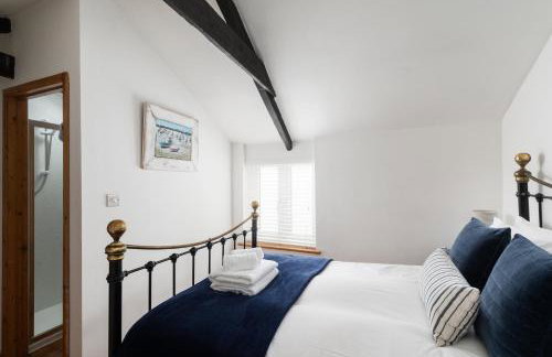 Honeysuckle Cottage by The Sea - Photo 10