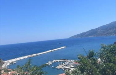 Ikaria - Evdilos village , Katsirifos - Photo 2
