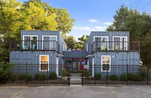 Modern 1BR NuLu Container Ground Level Bourbon - Foto 15