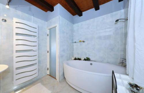 Villa Nikolina - Photo 35