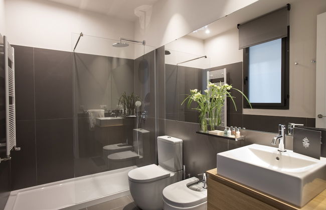 Casagrand Luxury Suites Barcelona - Photo 60