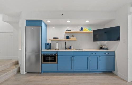 Modern Oceanfront 1 Bedroom Condo, Prime Location, Stunning Views at Beach Cove Resort - Foto 3