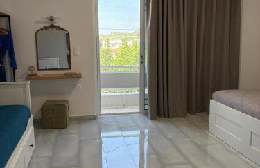 House of Helios - Photo 14