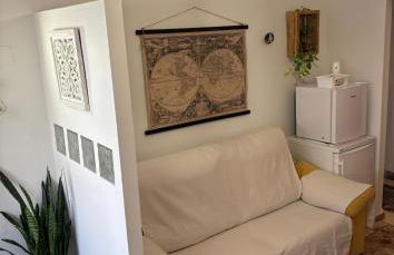 Triana, a tres minutos de parada de metro. - Foto 15