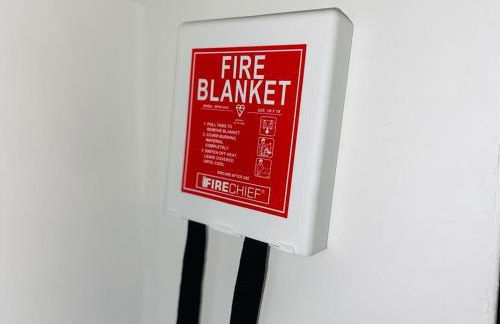 Whitmore House By RMR Accommodations - Newly Refurbed - Modern - Parking - Central - Foto 34