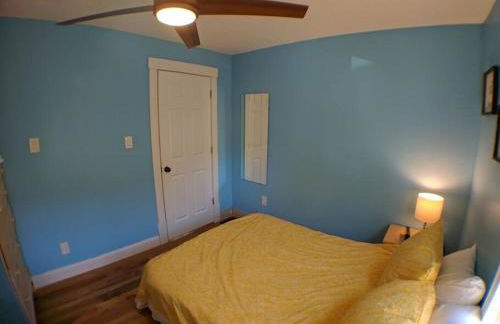 Harper Two Bedroom House in Historic Loveland - Photo 11