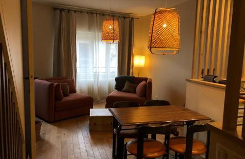 Maison d'Alice - Centre-ville de Cluny avec parking - Foto 17