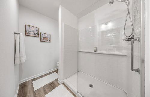 Villages Escape by Eastport Square With Golf Cart and BBQ - Foto 25