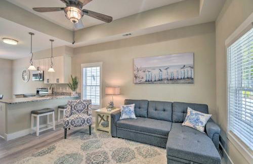 Ocean Isle Beach Home with Shared Lanai and Grill - Foto 2