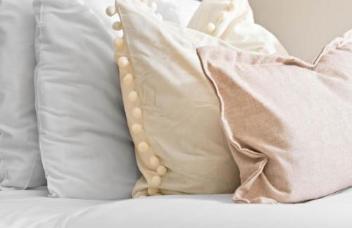 Spacious 5 Bedroom & 5 Bathrooms House - Garden - Parking - Netflix 376MW - Foto 58