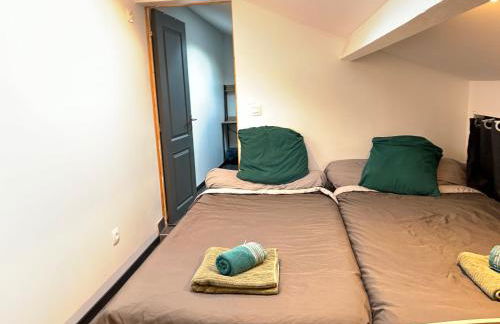 Proche Gare Paris-CDG Stade-de-France Astérix Expo - Foto 9