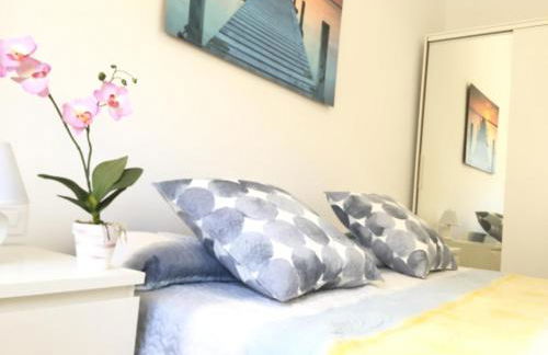 Sol Cavet con jardin Portaventura - Photo 49