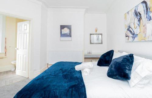 Contractor Stay above bar and restaurant - Foto 28