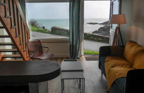 Appartement rénové face à la plage avec vue mer et WIFI - FR-1-418-214 - Foto 1