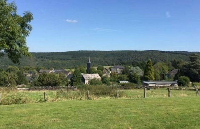 Spacious Villa Near Lesse - Photo 32