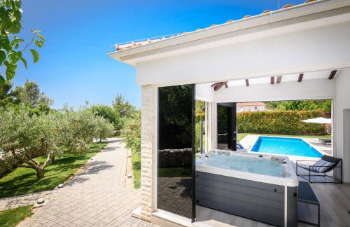 Villa Stella - heated pool, jacuzzi & sauna - Foto 39