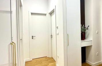 Sofi - modern with private garage - Photo 19