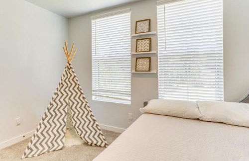 Stylish OKC Farmhouse with Garden - Close to OU - Foto 26