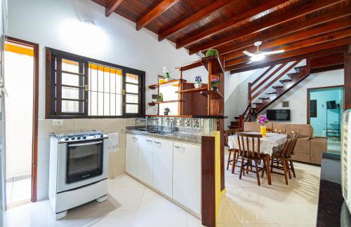Casa Gomes com 3 suítes e ar-condicionado até 12 pessoas em Ubatuba Itaguá - Foto 1