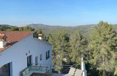 Villa Avril piscina privada y amplias terrazas - Photo 15