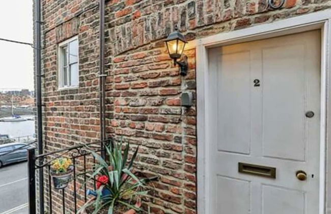 Bell Island Cottage Whitby - Photo 6