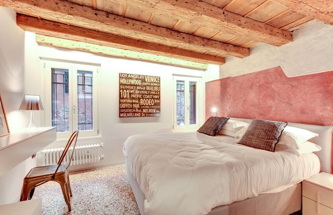 Stunning Modern Apartment in the Heart of Venice - Foto 6