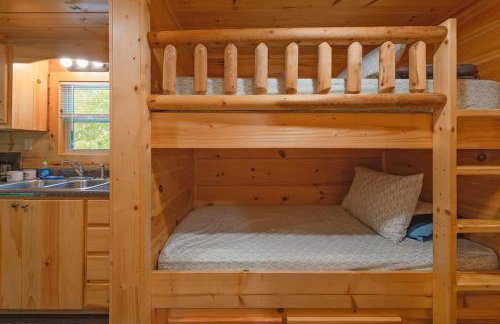 Elise Cabin Forest Retreat 5 Mins To Downtown - Foto 12