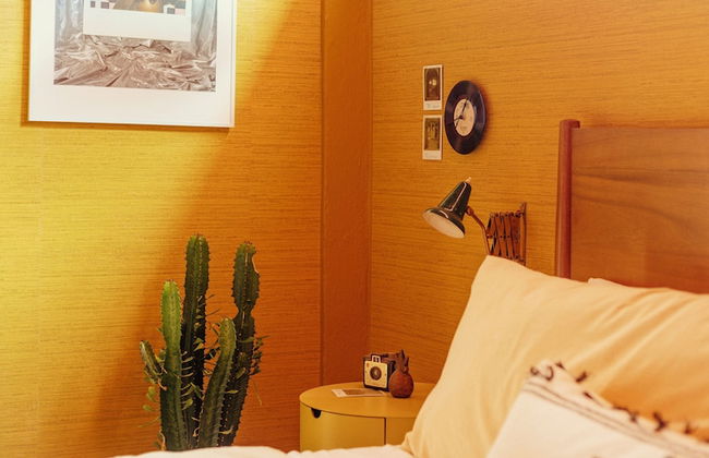 MOOD HAUS by DW - 70's Retro Stays - Photo 46