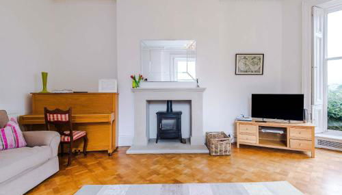 Modern 5BR Country Escape Hot Tub & Large Garden - Foto 1