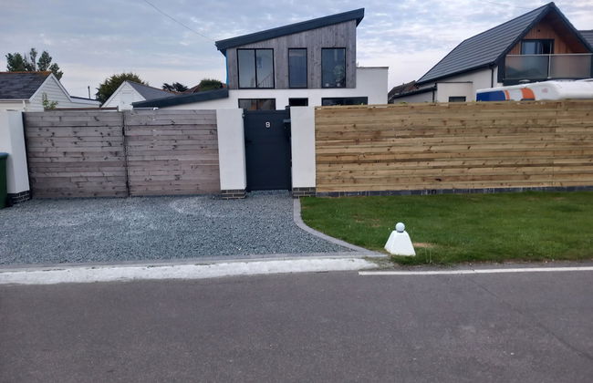 Remarkable Seaside Apartment - Sleeps 4 - Foto 32