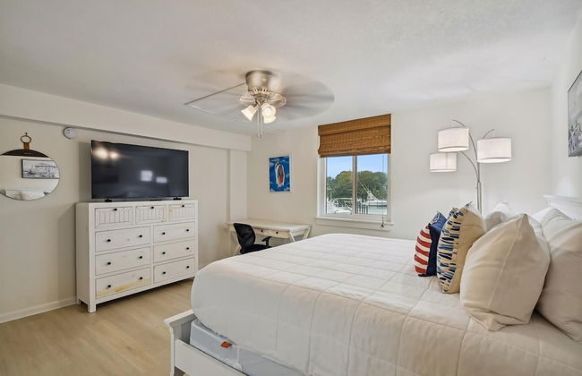 Dolphin Point 203c 2 Bedroom Condo by RedAwning - Foto 9