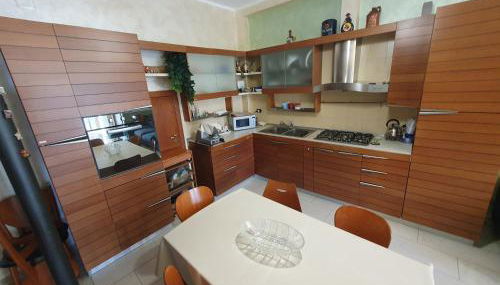 Appartamento Andromeda con 3 camere da letto, Parcheggio privato e 2 Bagni - Photo 3