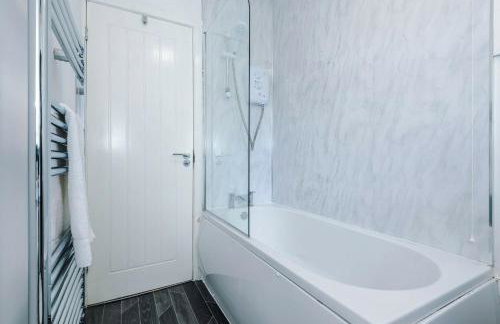 2BDR Droylsden House In Manchester With WParking - Foto 18