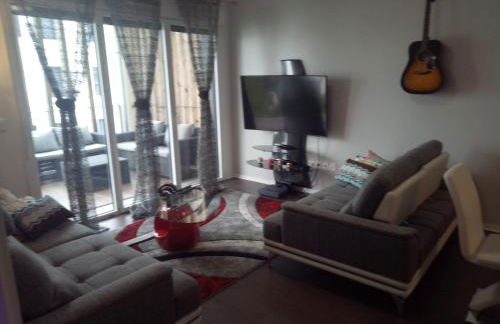 Bel appartement T2 près du lac avc un parking privé - Foto 2