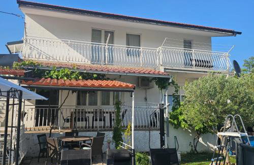 Villa Ivana-20 minutes from Split - Foto 2