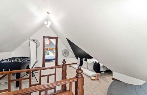 Top 2 Floors Historic Mansion Game Room City Views - Foto 38