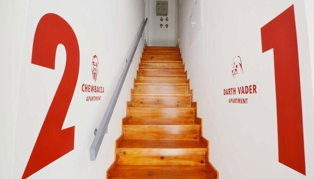 The Red Jedi - Foto 4, Vestíbulo