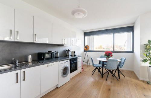 Basel-Tram 8-Tristate-Bridge-Riverview - Foto 29