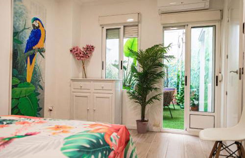 Artistic flat next to Ruzafa Welcome to the Jungle - Photo 21