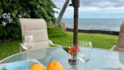 Oceanfront Stay w/ AC, BBQ, Washer/Dryer & Kitchen - Foto 5, Garden