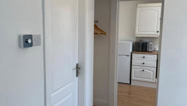 Trevelyan House - Photo 3