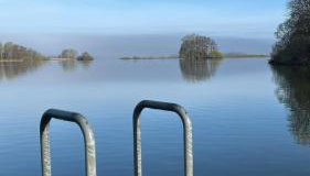 Idyllische Wohnung mit Terrasse und Seezugang - Foto 3