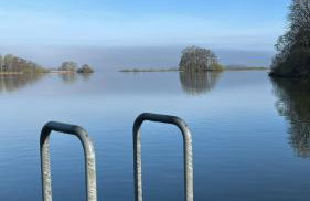 Idyllische Wohnung mit Terrasse und Seezugang - Foto 4