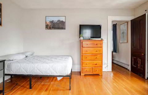 NEW! Family-Friendly Getaway -1 Mi to Dtwn Salem w Roof Deck & Tiki Bar - Foto 14