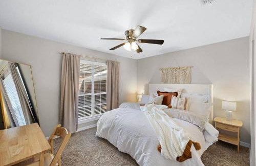 Aggie Game Day Walk to A&M - Kings - Outdoor - Foto 3