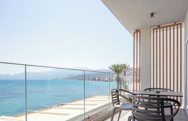 Skipper Beachfront Suites - Foto 50