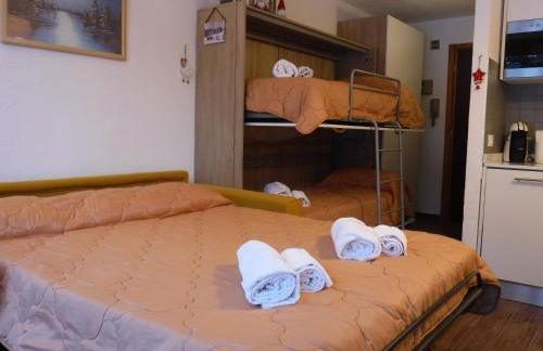 Ski apartment Sellette San Sicario Alto - Photo 50