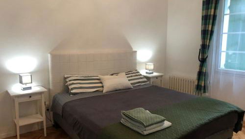 L'écrin vert - proche gare, piscine , tennis, wifi - Foto 3