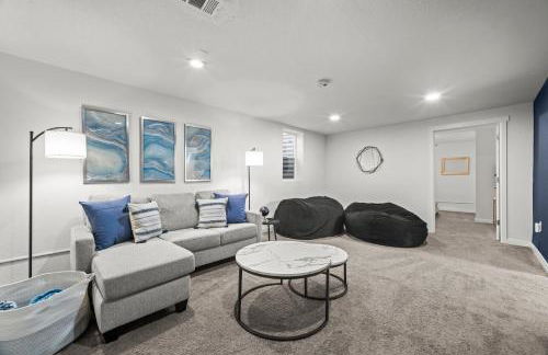 The Denver Den Game Room Foosball - Foto 29